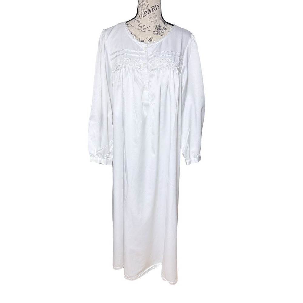 Vtg Kassatly Maxi Nightgown White Large Shiny Satin Modest Cottage Grannycore‎